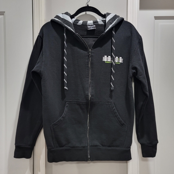 Beetlejuice the Musical Bundle "It's Showtime" Zippered Hoodie, Socks, and Tote - Picture 5 of 17